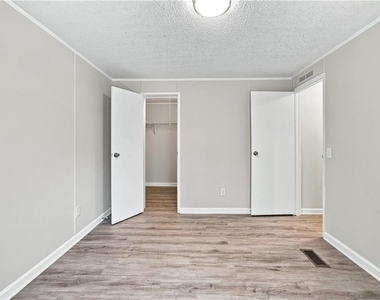 326 Forest Lake Road - Photo Thumbnail 22