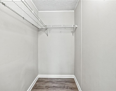 326 Forest Lake Road - Photo Thumbnail 23
