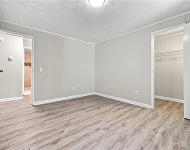 326 Forest Lake Road - Photo Thumbnail 19