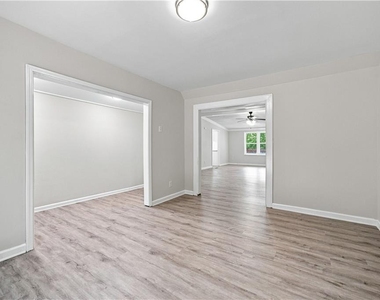 326 Forest Lake Road - Photo Thumbnail 7