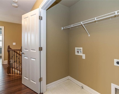 5253 Campion Way - Photo Thumbnail 30