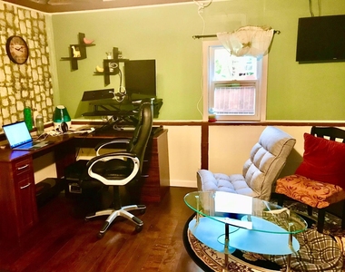 4470 Capstan Drive - Photo Thumbnail 31