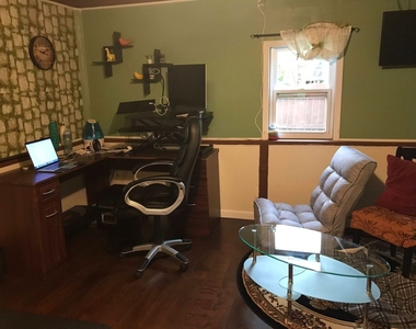 4470 Capstan Drive - Photo Thumbnail 32