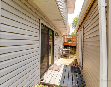 4470 Capstan Drive - Photo Thumbnail 33