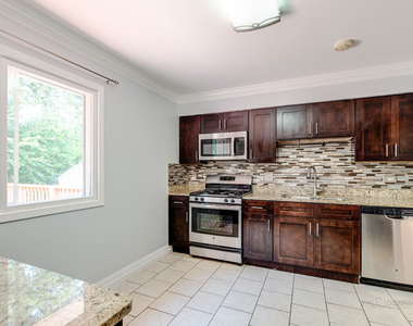 4470 Capstan Drive - Photo Thumbnail 16