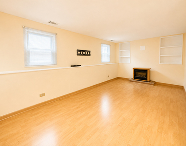 1329 Elm Drive - Photo Thumbnail 15