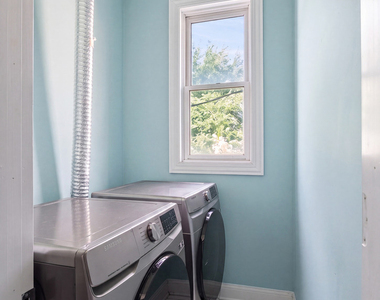 2337 W Maypole Avenue - Photo Thumbnail 13