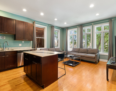 2337 W Maypole Avenue - Photo Thumbnail 5