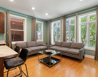 2337 W Maypole Avenue - Photo Thumbnail 7