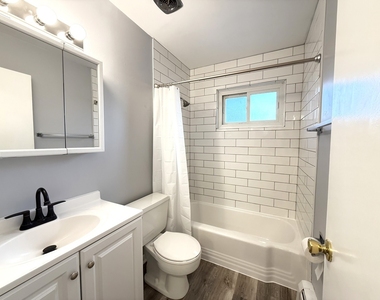 575 Berry Avenue - Photo Thumbnail 5
