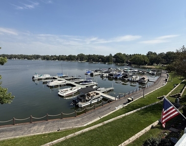 561 Marina Street - Photo Thumbnail 9