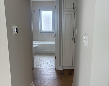 5115 N Mobile Avenue - Photo Thumbnail 19