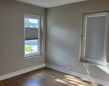 5115 N Mobile Avenue - Photo Thumbnail 11