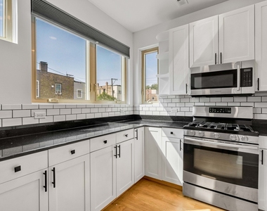 3262 W Armitage Avenue - Photo Thumbnail 12