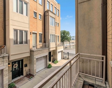 3262 W Armitage Avenue - Photo Thumbnail 6