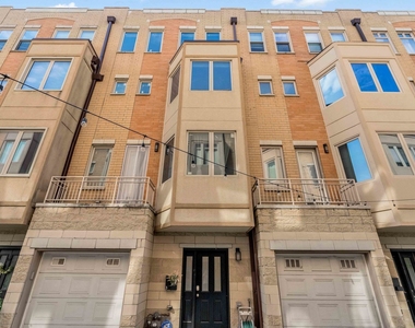 3262 W Armitage Avenue - Photo Thumbnail 1