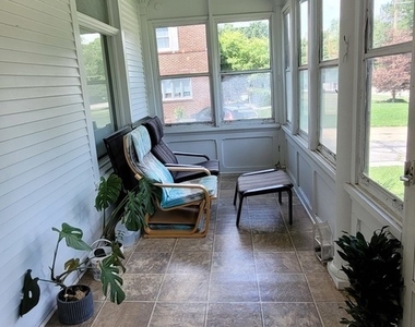 1313 E Washington Street - Photo Thumbnail 18