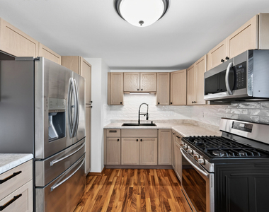 114 S Willow Lane - Photo Thumbnail 1