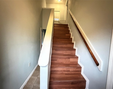 5231 Leeland Street - Photo Thumbnail 26