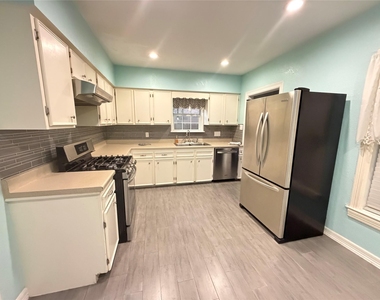 5231 Leeland Street - Photo Thumbnail 15