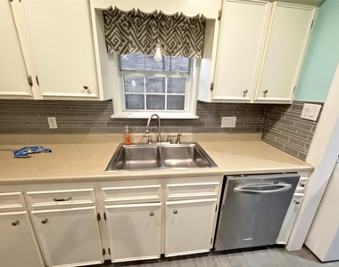 5231 Leeland Street - Photo Thumbnail 18