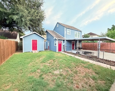 5231 Leeland Street - Photo Thumbnail 4
