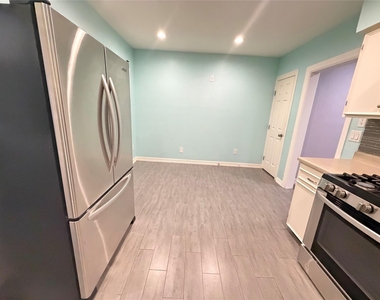 5231 Leeland Street - Photo Thumbnail 20