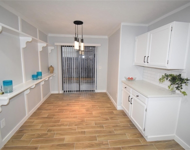 18058 Brooknoll Drive - Photo Thumbnail 26
