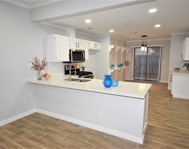 18058 Brooknoll Drive - Photo Thumbnail 22