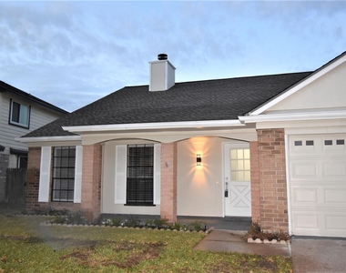 18058 Brooknoll Drive - Photo Thumbnail 4