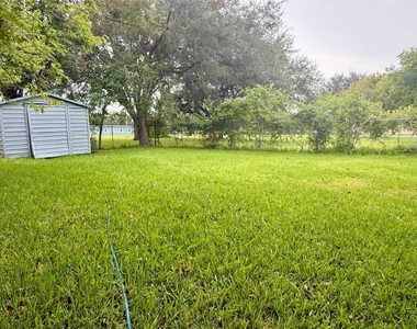 6905 Speaker Street - Photo Thumbnail 22