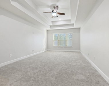 5166 Oasis Park - Photo Thumbnail 10