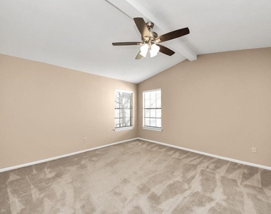 7607 Plumtree Forest Cir Circle - Photo Thumbnail 29