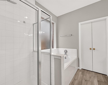 17214 Grey Mist Drive - Photo Thumbnail 20