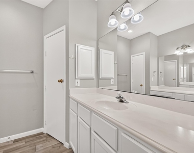 17214 Grey Mist Drive - Photo Thumbnail 18