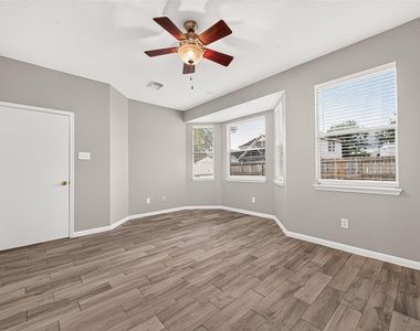 17214 Grey Mist Drive - Photo Thumbnail 12