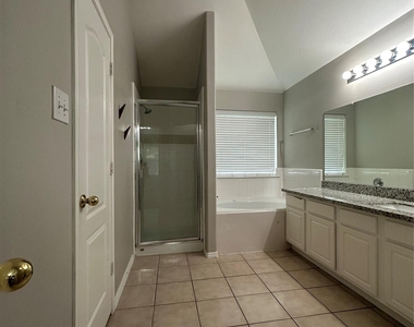 2704 Quail Dove Lane - Photo Thumbnail 16