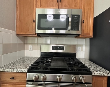 2704 Quail Dove Lane - Photo Thumbnail 9