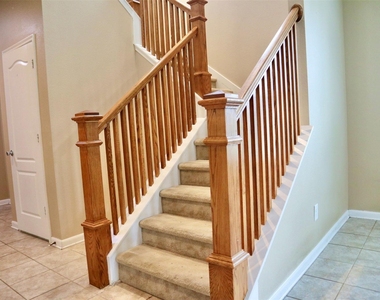 3410 Twin Meadow Lane - Photo Thumbnail 2
