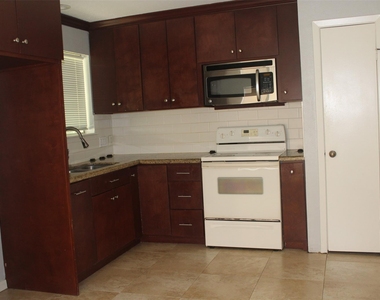 22722 Carter Gate Drive - Photo Thumbnail 6