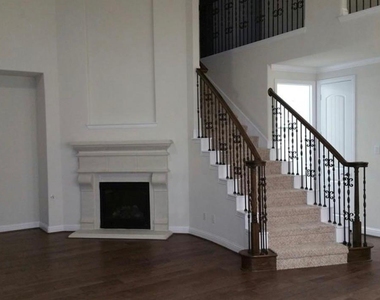 6619 Hollow Bay Court - Photo Thumbnail 3