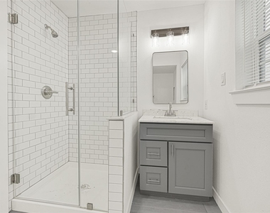 6620 Lawndale Street - Photo Thumbnail 3