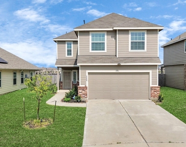 3206 Alberelli Drive - Photo Thumbnail 2