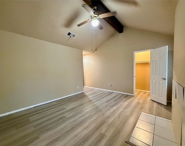 9901 Sharpcrest Street - Photo Thumbnail 12