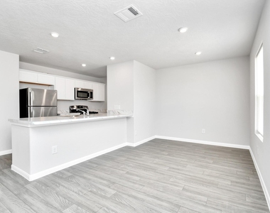 1361 Road 5102 - Photo Thumbnail 11