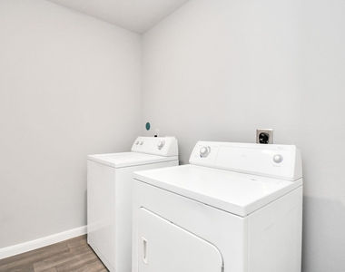 1361 Road 5102 - Photo Thumbnail 17