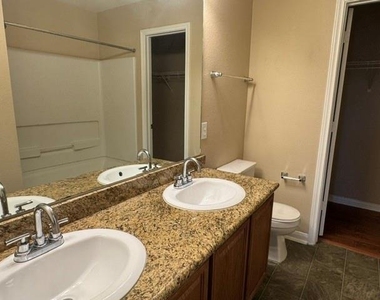 3817 Shire Valley Drive - Photo Thumbnail 12