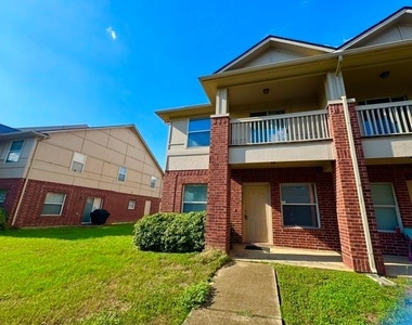 3817 Shire Valley Drive - Photo Thumbnail 22