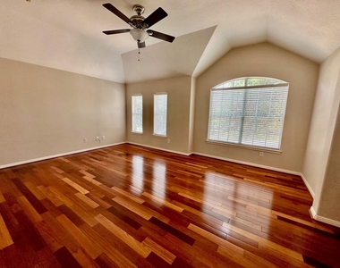 6811 Sable River Court - Photo Thumbnail 14