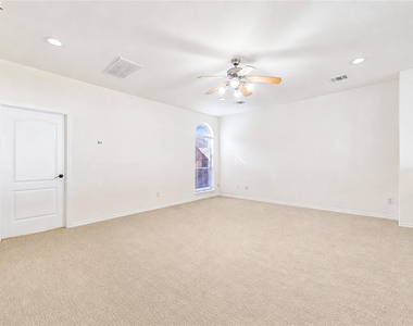 1322 Emancipation Avenue - Photo Thumbnail 16